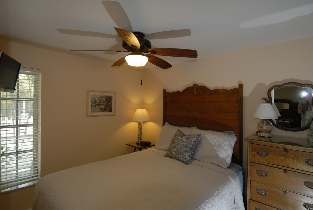 Seahorse Cottages - Adults Only Sanibel Dış mekan fotoğraf